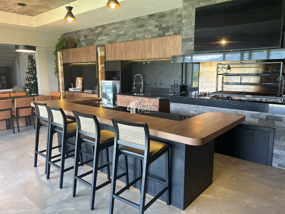 Casa de Condomínio à venda com 4 quartos, 360m² - Foto 4