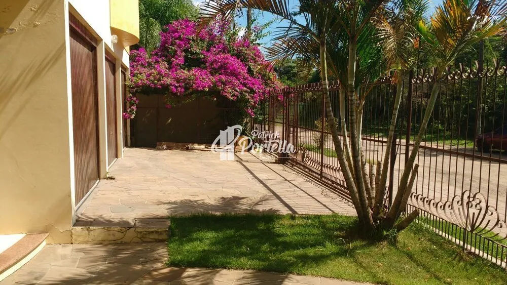 Casa, 4 quartos, 369 m² - Foto 2