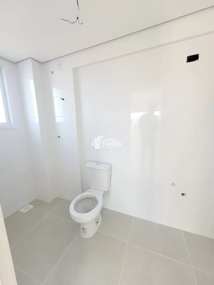 Apartamento à venda com 2 quartos, 77m² - Foto 11