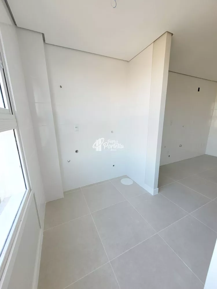 Apartamento à venda com 2 quartos, 77m² - Foto 6