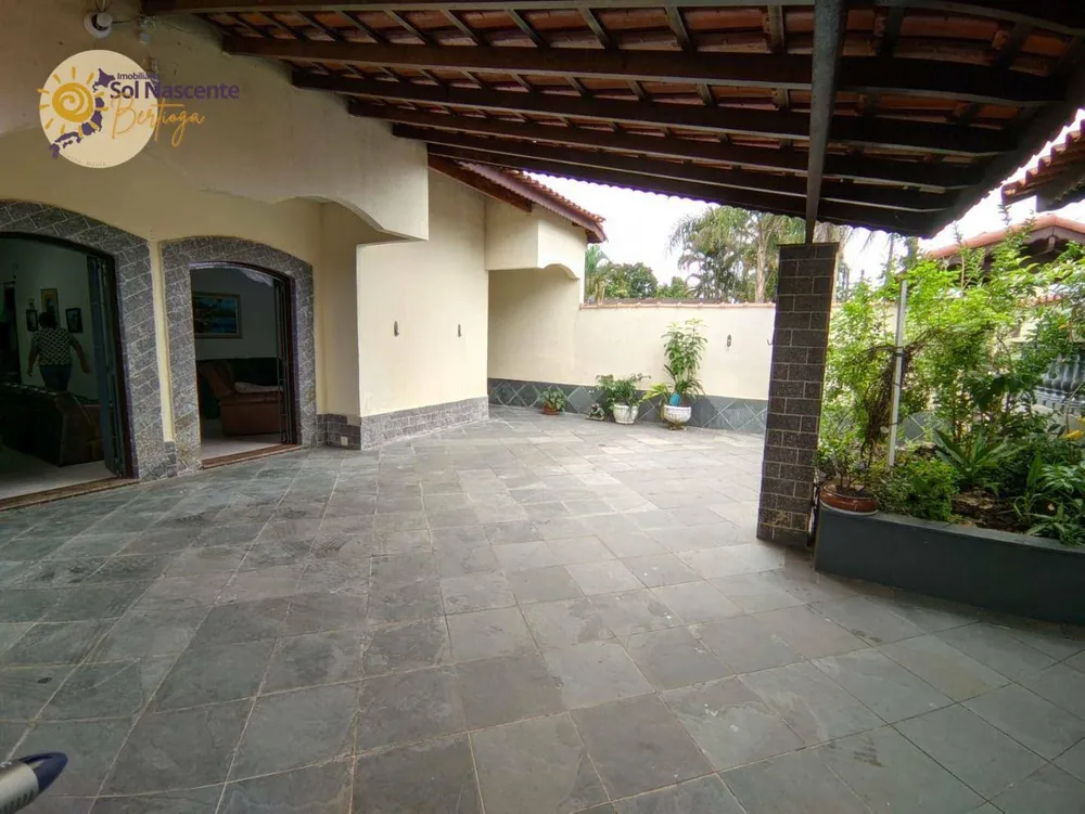 Casa, 2 quartos, 225 m² - Foto 14