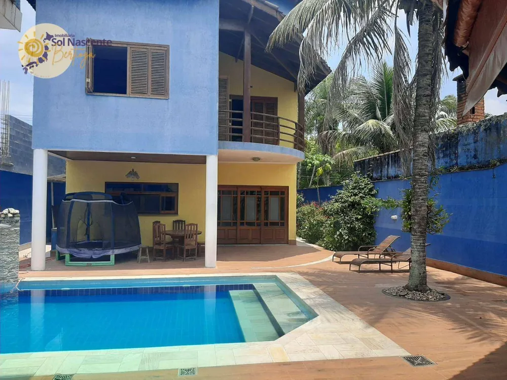 Casa, 4 quartos, 418 m² - Foto 1