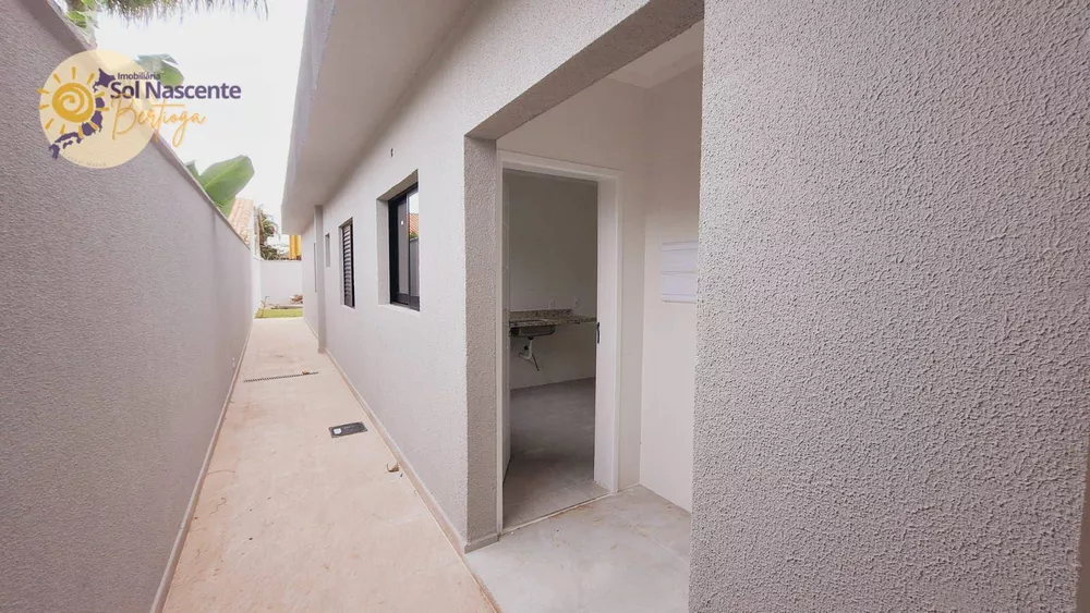 Casa à venda com 2 quartos, 104m² - Foto 8