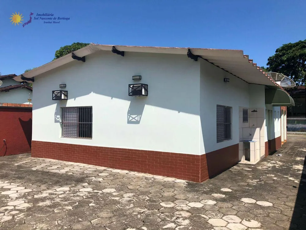 Casa, 3 quartos, 195 m² - Foto 2