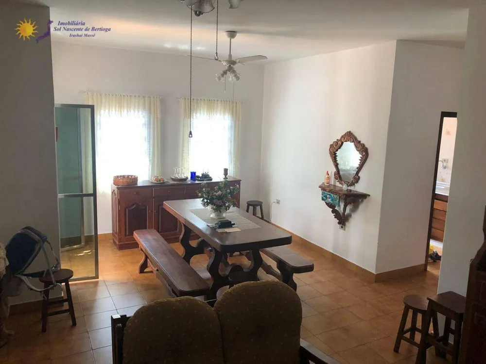 Casa, 3 quartos, 195 m² - Foto 13