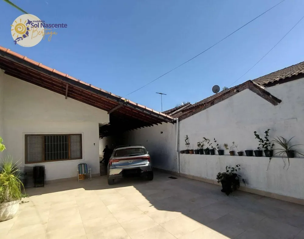 Casa, 2 quartos, 115 m² - Foto 1