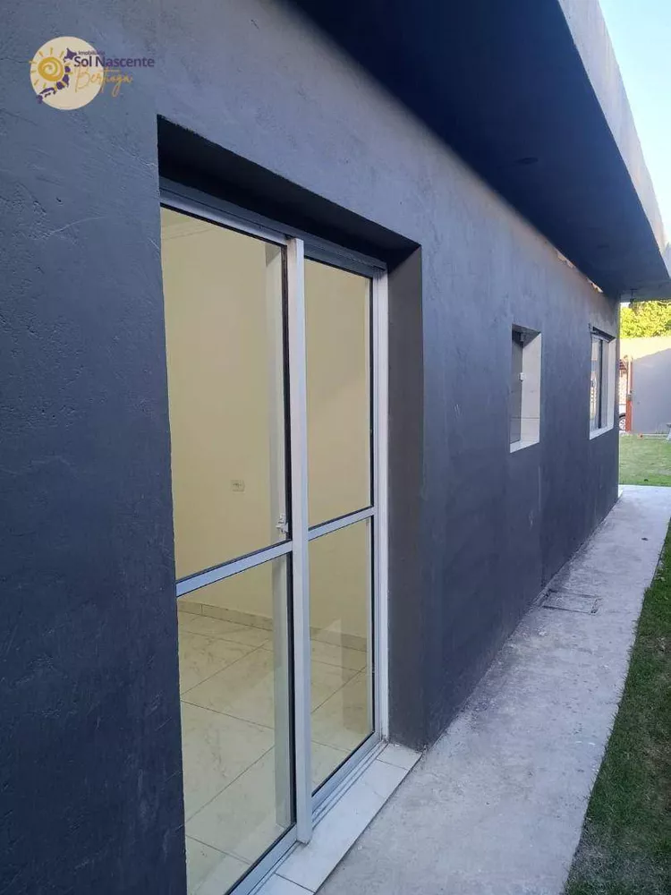 Casa à venda com 2 quartos, 92m² - Foto 3