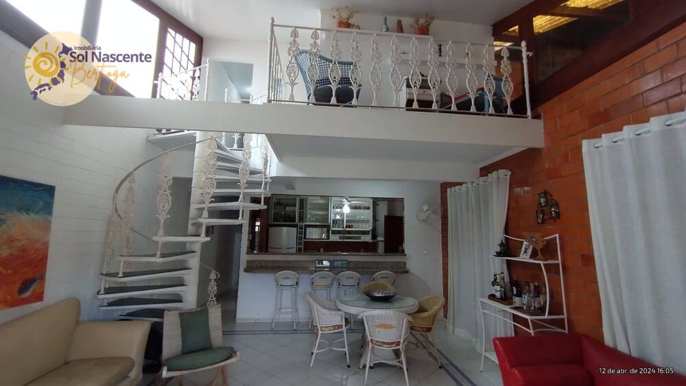 Casa de Condomínio à venda com 4 quartos, 187m² - Foto 1