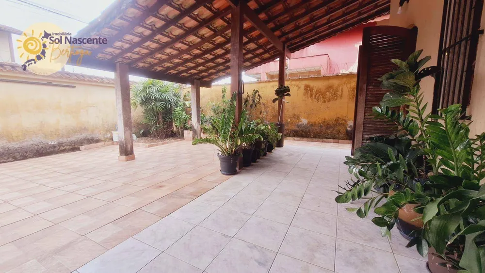 Casa, 5 quartos, 141 m² - Foto 4