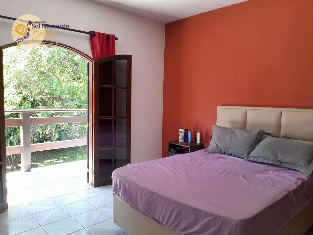 Casa, 3 quartos, 247 m² - Foto 2