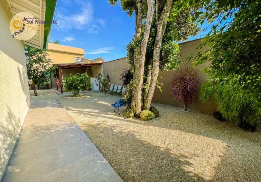 Casa, 3 quartos, 221 m² - Foto 15