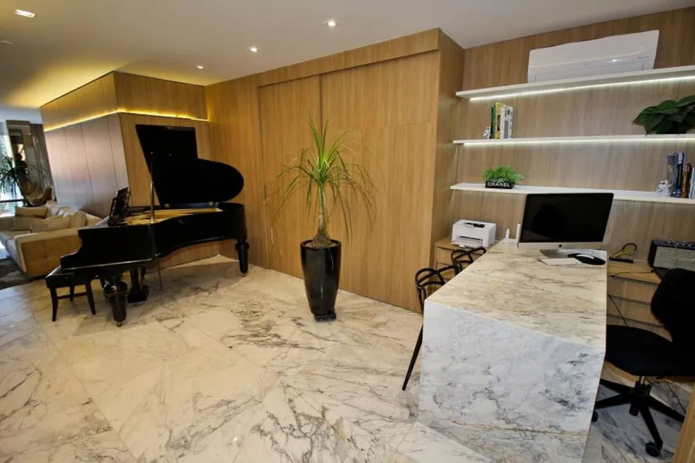 Apartamento, 3 quartos, 230 m² - Foto 2