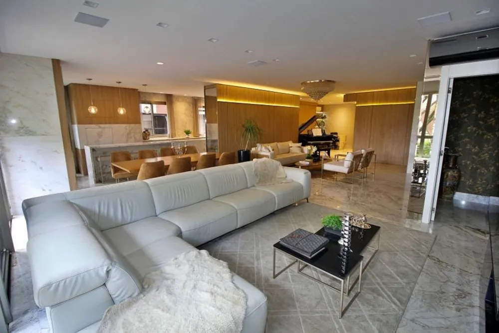 Apartamento, 3 quartos, 230 m² - Foto 1