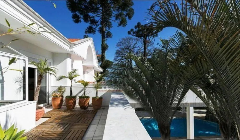 Casa, 4 quartos, 1150 m² - Foto 1