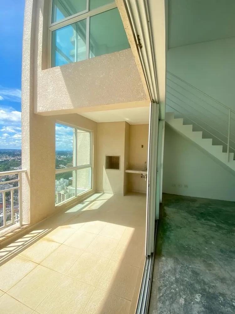 Apartamento, 3 quartos, 186 m² - Foto 2