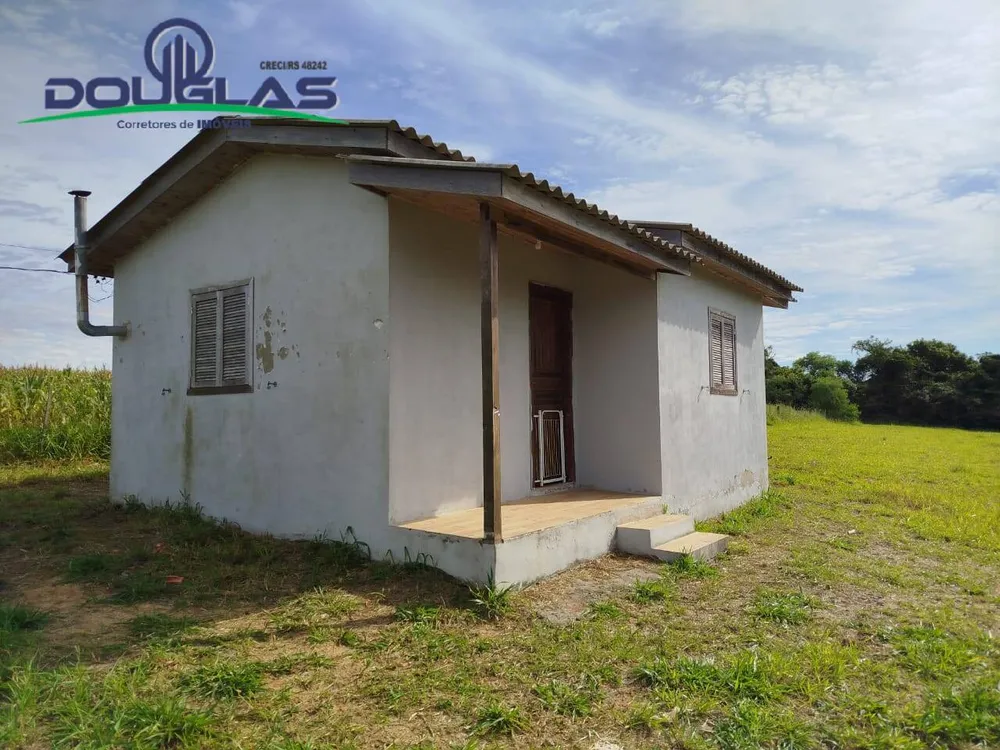 Sítio, 2 quartos, 5000 m² - Foto 1