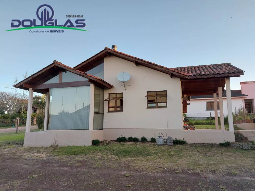 Casa à venda com 2 quartos, 1000m² - Foto 3