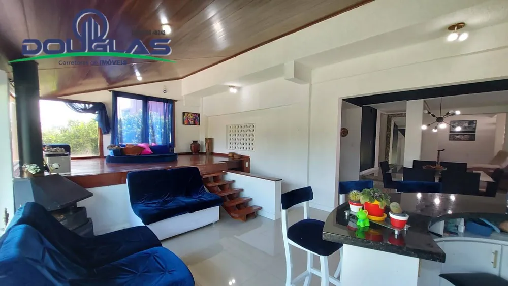 Casa, 3 quartos, 341 m² - Foto 3