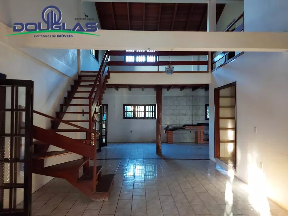 Casa à venda com 4 quartos, 500m² - Foto 4