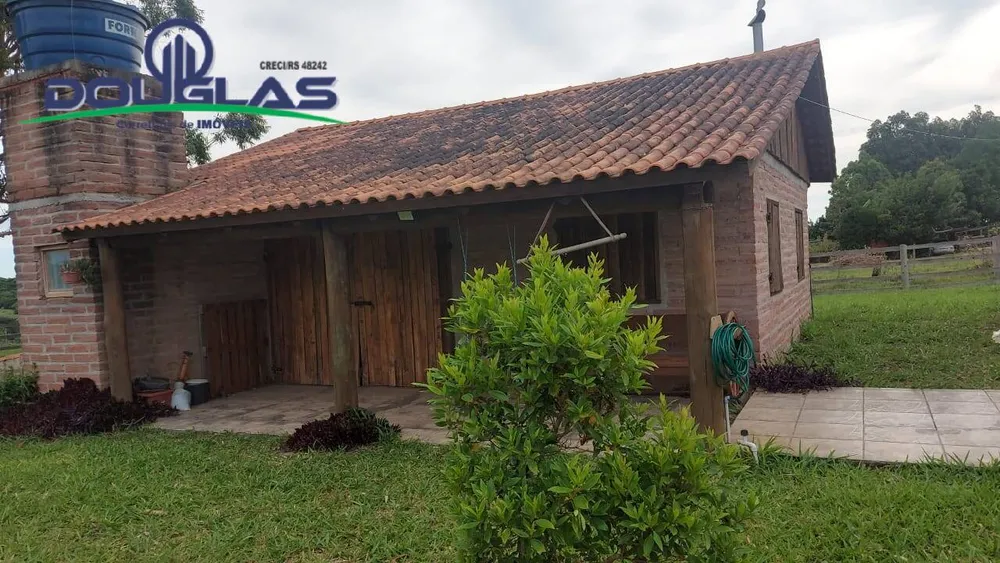 Sítio, 2 quartos, 1 m² - Foto 4