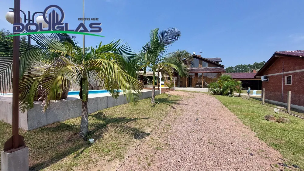 Casa, 3 quartos, 300 m² - Foto 1