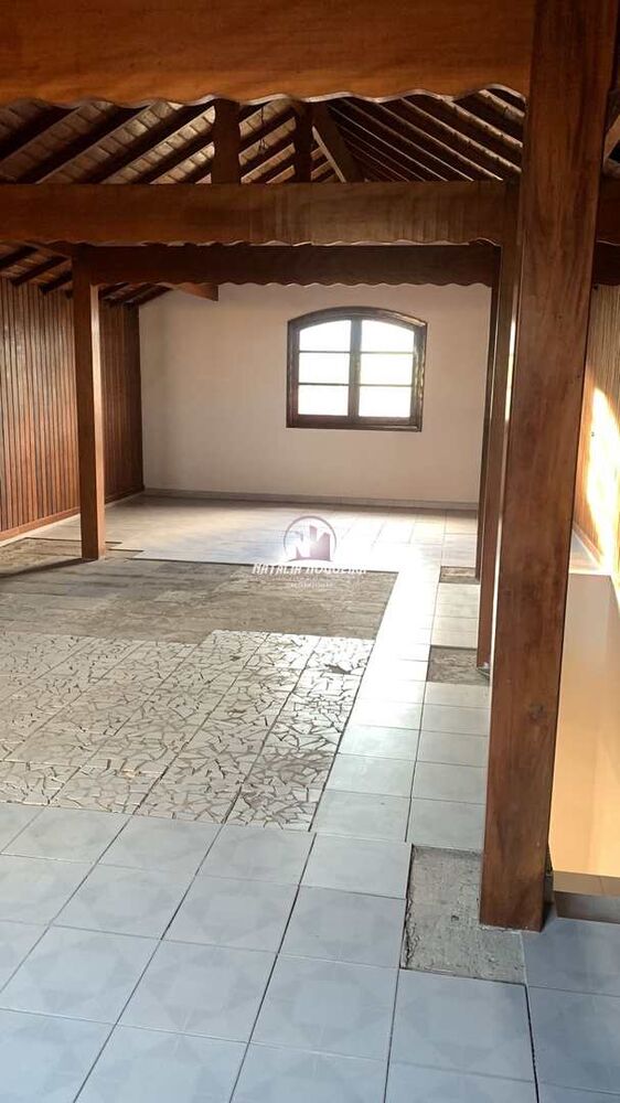 Casa, 5 quartos, 315 m² - Foto 3
