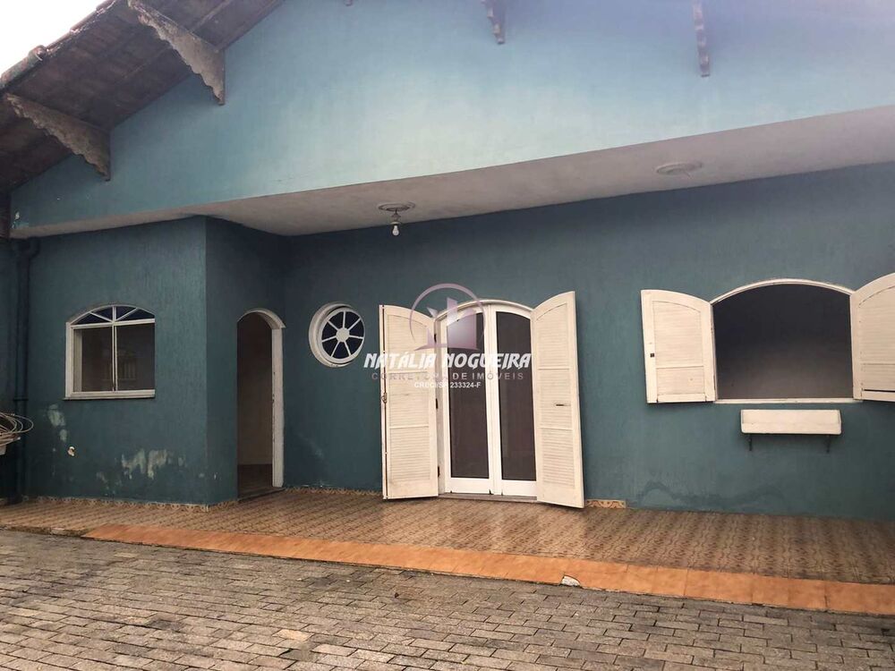 Casa, 5 quartos, 315 m² - Foto 1