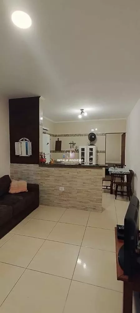 Casa, 2 quartos, 174 m² - Foto 1