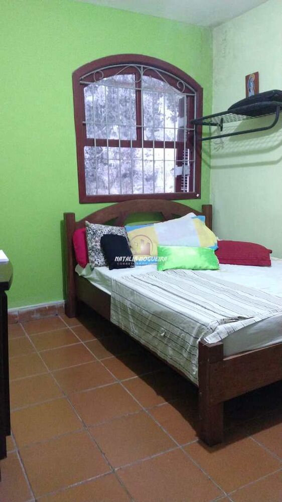 Casa à venda com 2 quartos, 149m² - Foto 2
