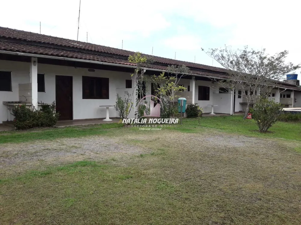 Chácara, 11 quartos, 1125 m² - Foto 2