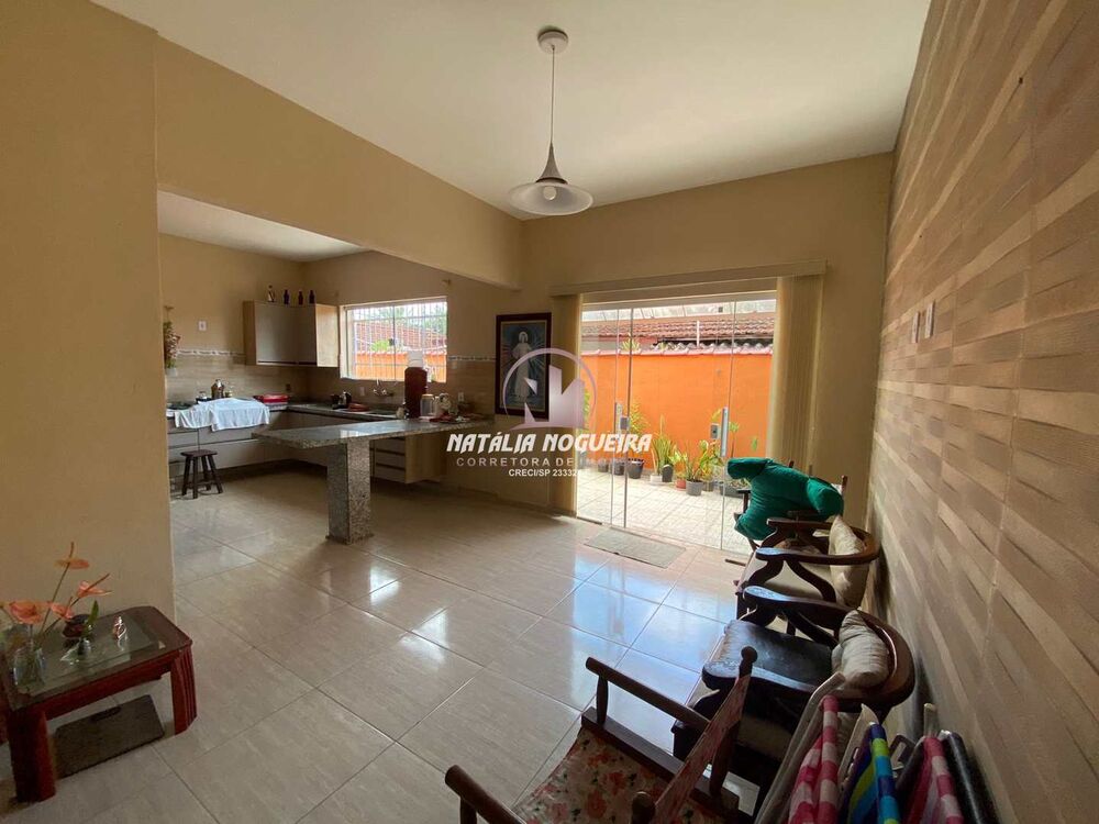 Casa à venda com 3 quartos, 264m² - Foto 10