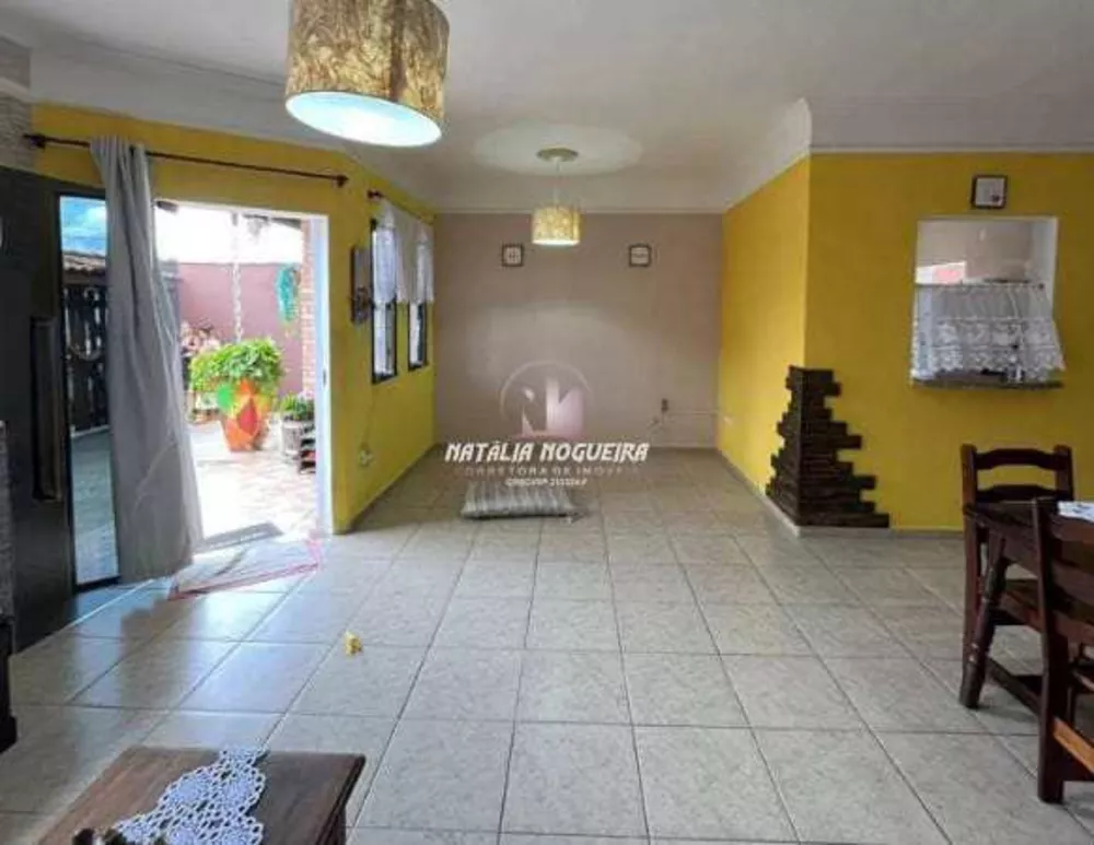 Casa, 3 quartos - Foto 1