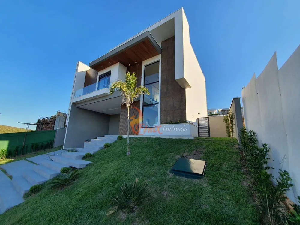 Sobrado, 4 quartos, 386 m² - Foto 1