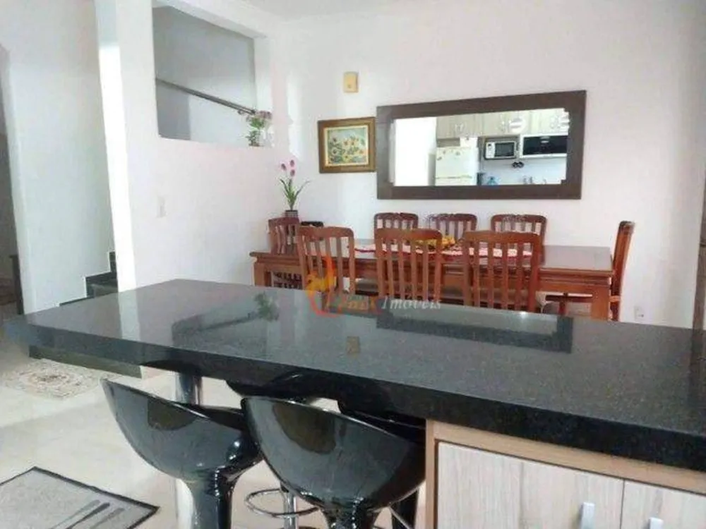 Sobrado, 3 quartos, 220 m² - Foto 2
