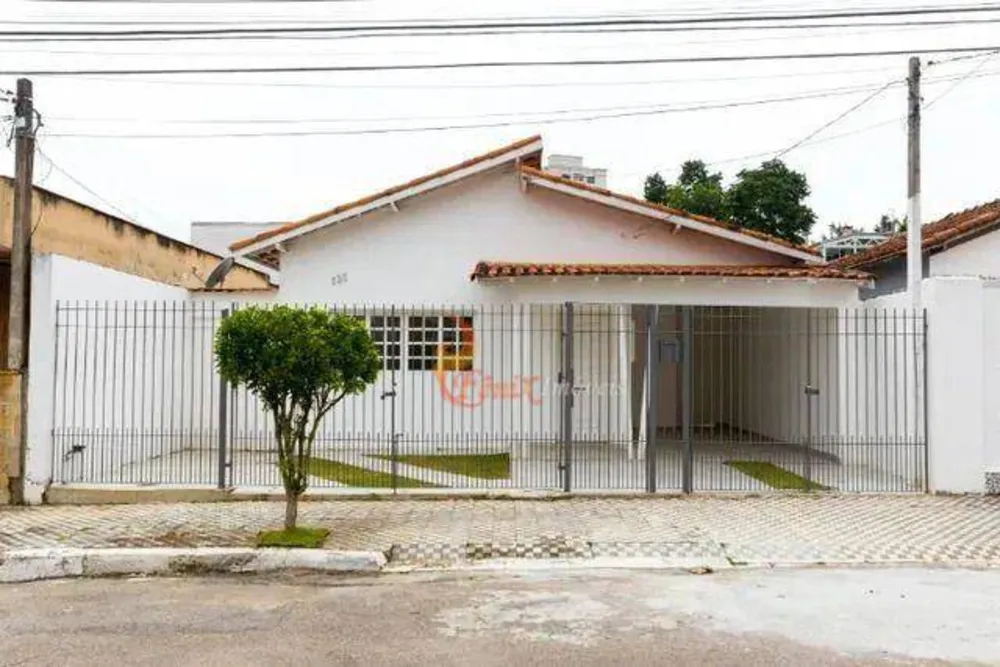 Casa, 3 quartos, 300 m² - Foto 1