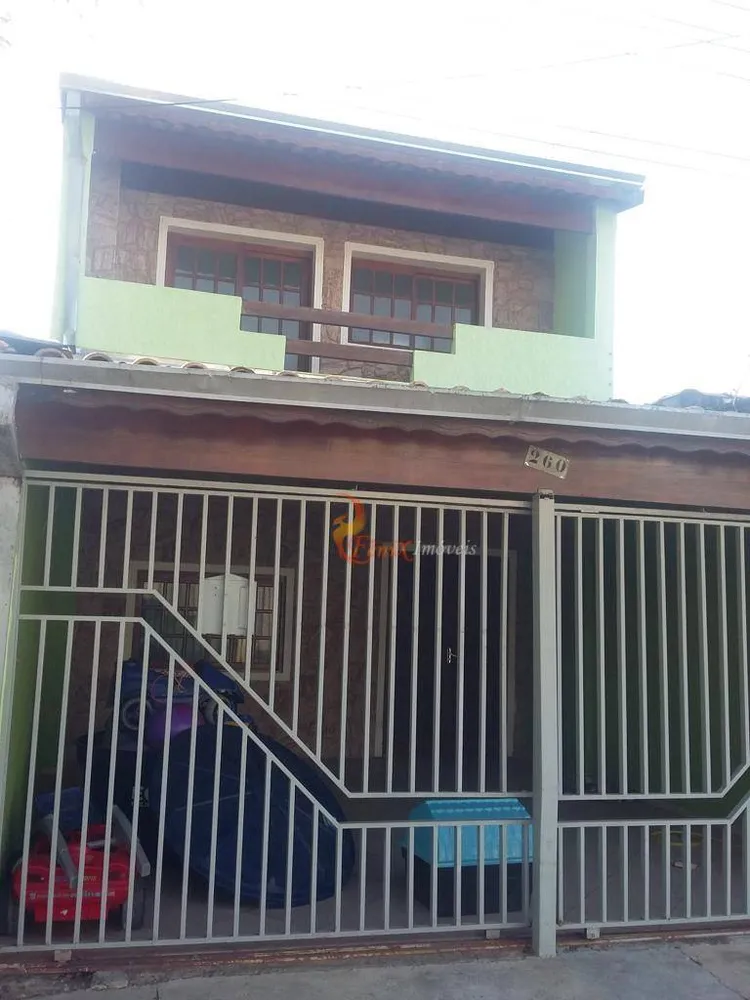 Sobrado, 4 quartos, 250 m² - Foto 1