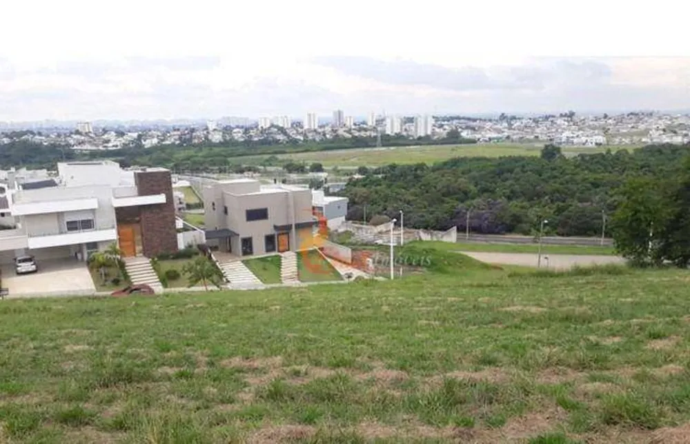 Loteamento e Condomínio, 900 m² - Foto 1