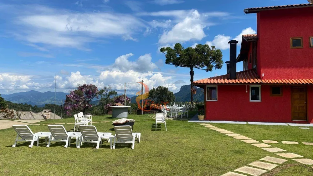 Sobrado, 3 quartos, 350 m² - Foto 1
