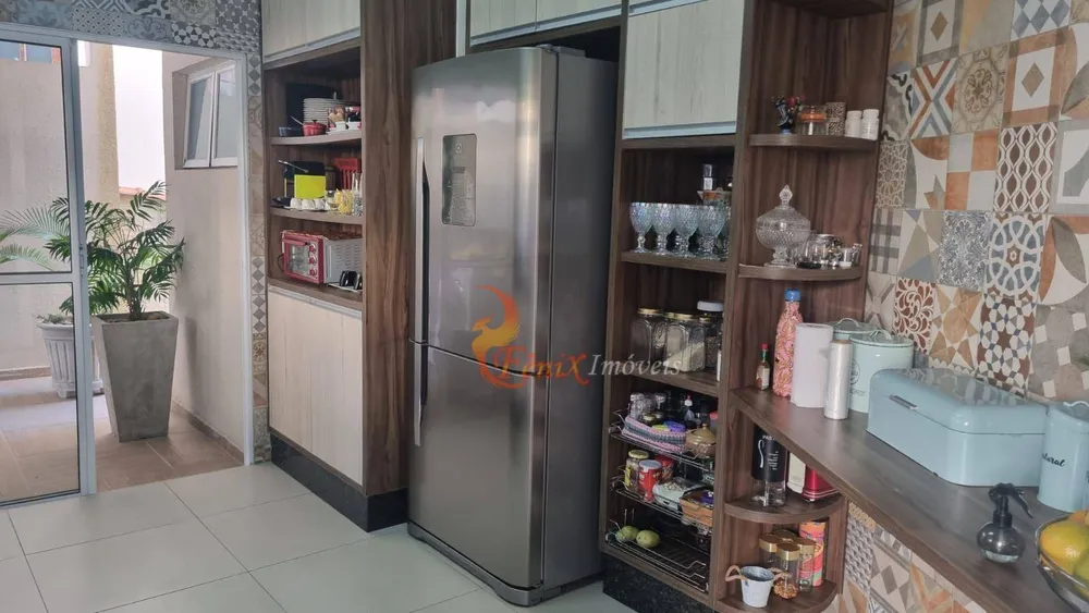 Sobrado, 3 quartos, 221 m² - Foto 3