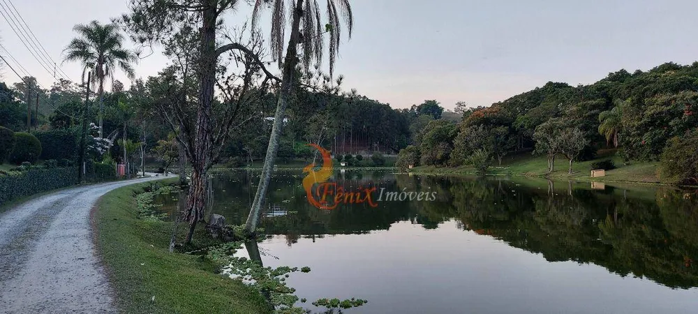 Chácara, 5 quartos, 3400 m² - Foto 1