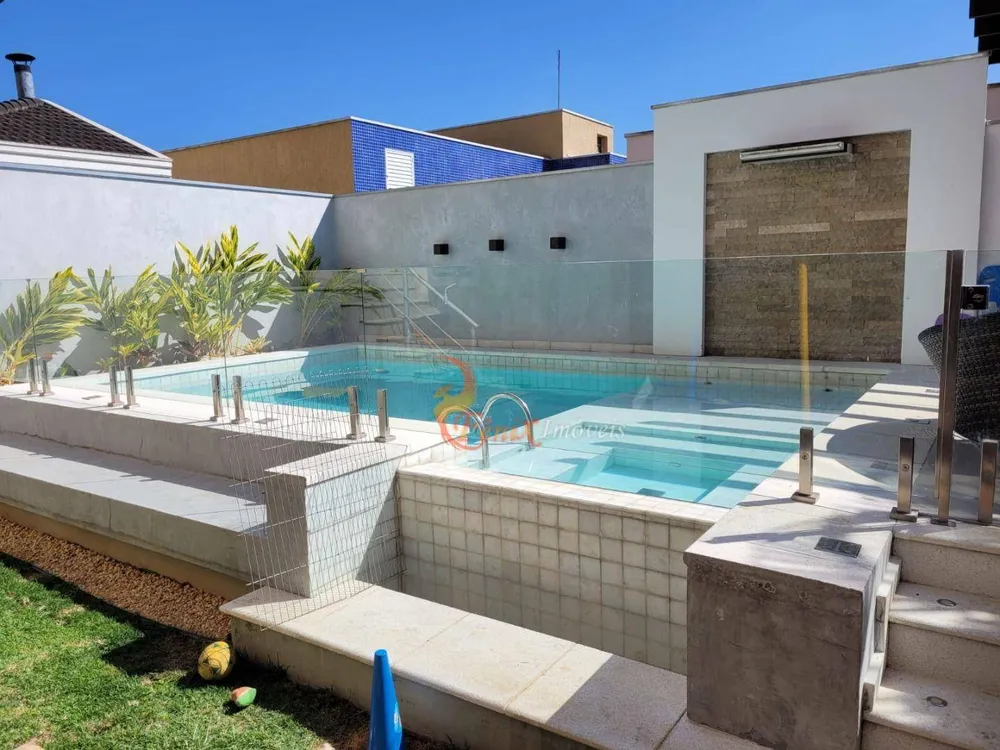 Sobrado, 3 quartos, 220 m² - Foto 2