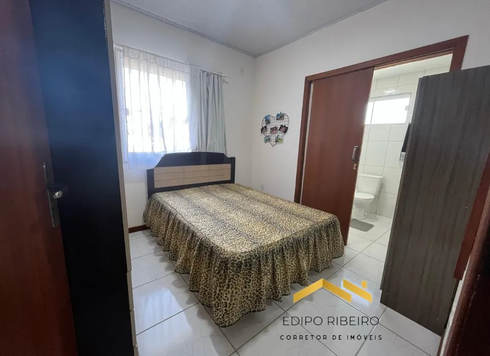 Casa, 3 quartos, 210 m² - Foto 3