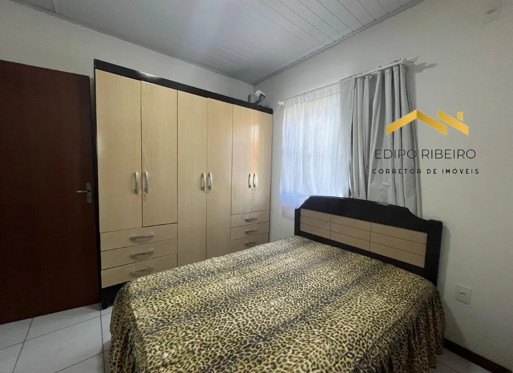 Casa, 3 quartos, 210 m² - Foto 4