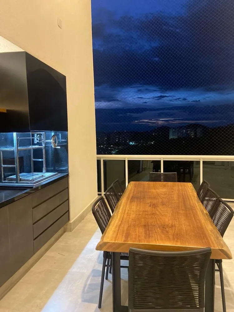 Apartamento, 3 quartos, 172 m² - Foto 1