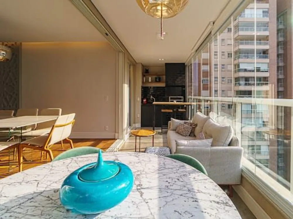 Apartamento, 3 quartos, 136 m² - Foto 2