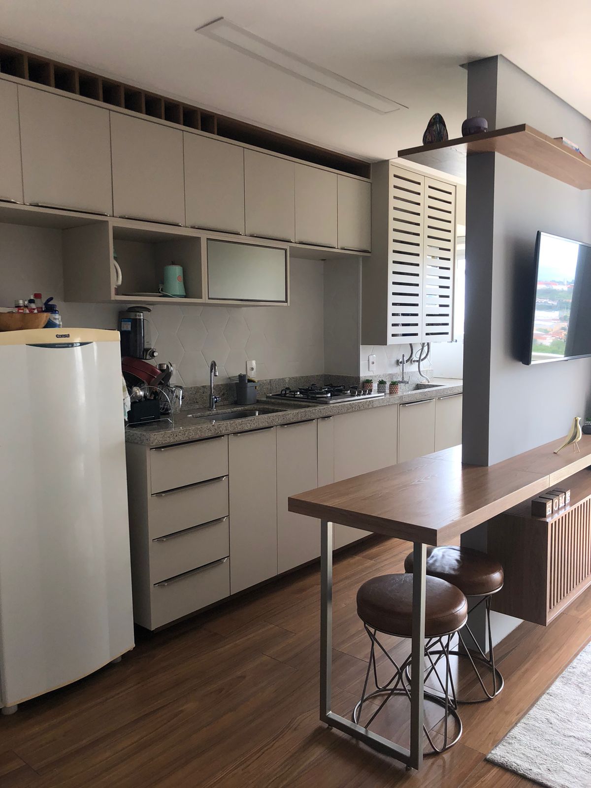 Apartamento à venda com 2 quartos, 65m² - Foto 4