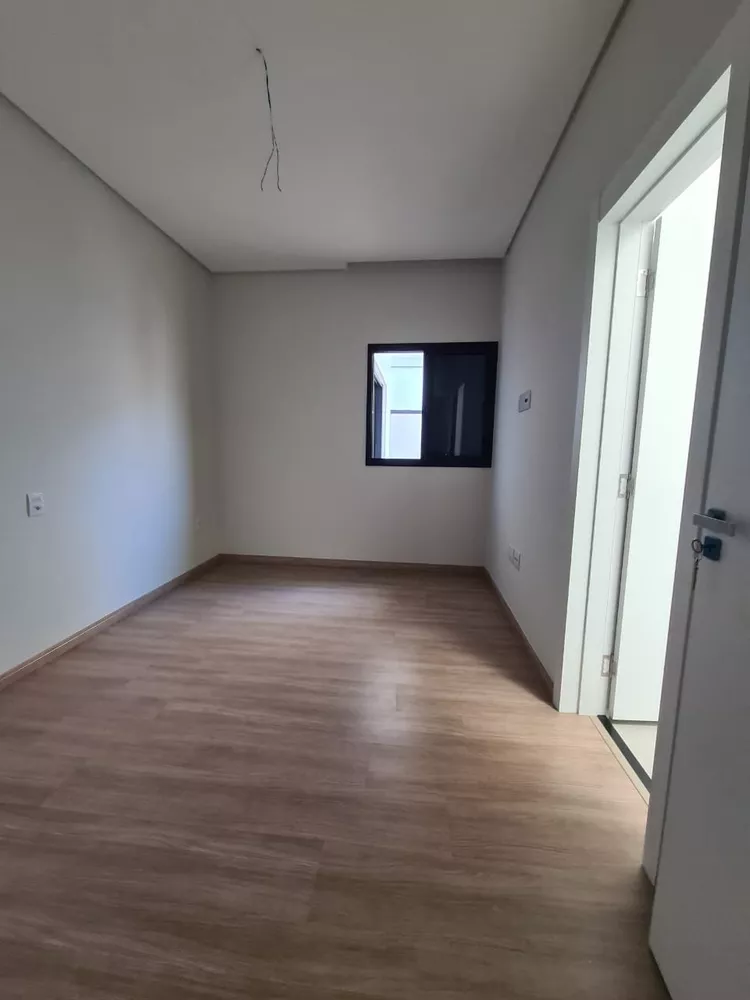 Casa à venda com 3 quartos, 178m² - Foto 11