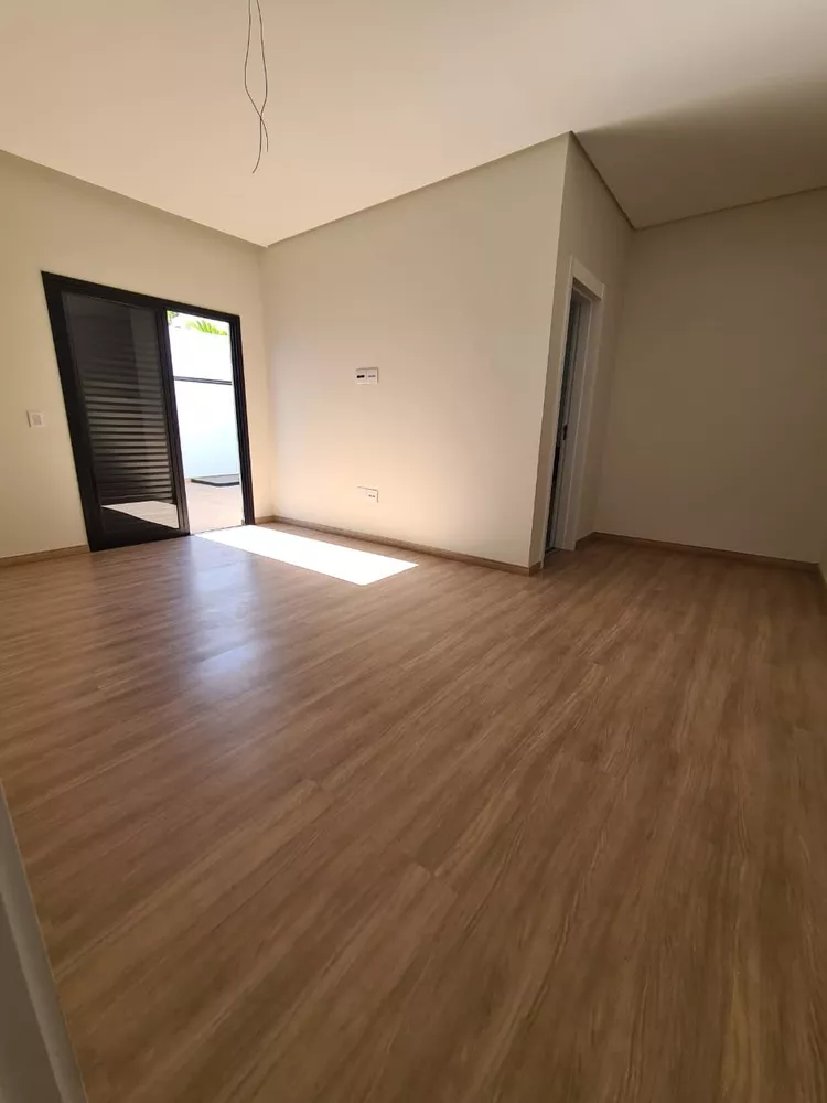 Casa à venda com 3 quartos, 178m² - Foto 7