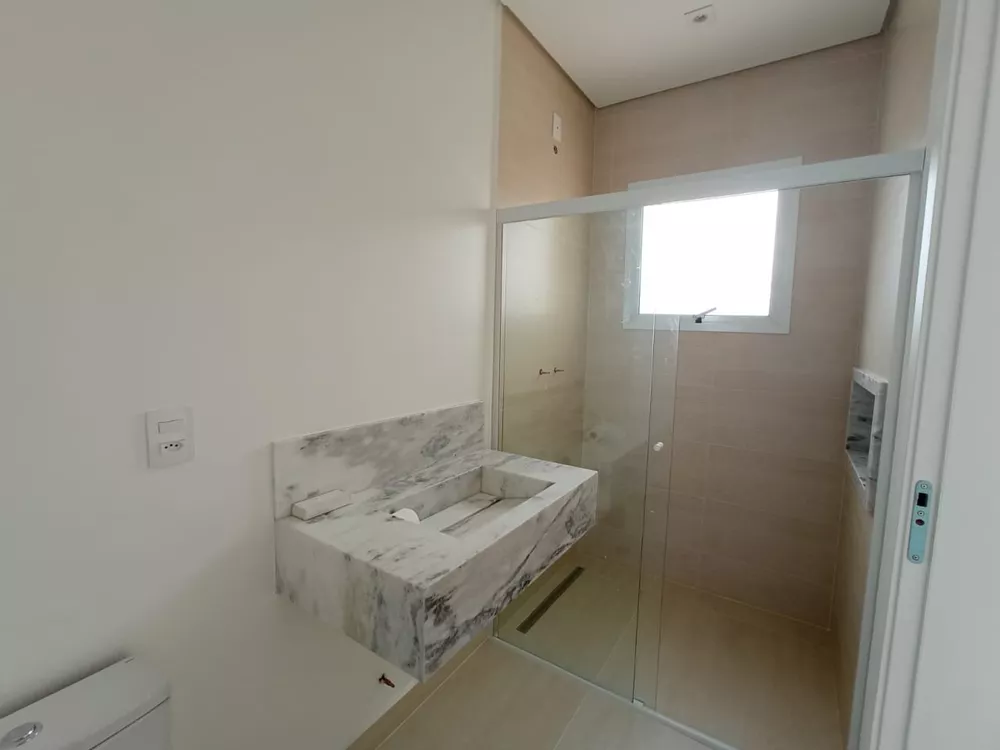 Casa, 3 quartos, 251 m² - Foto 5