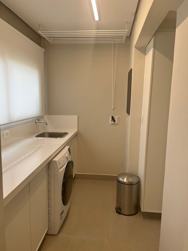 Apartamento para alugar com 2 quartos, 105m² - Foto 1